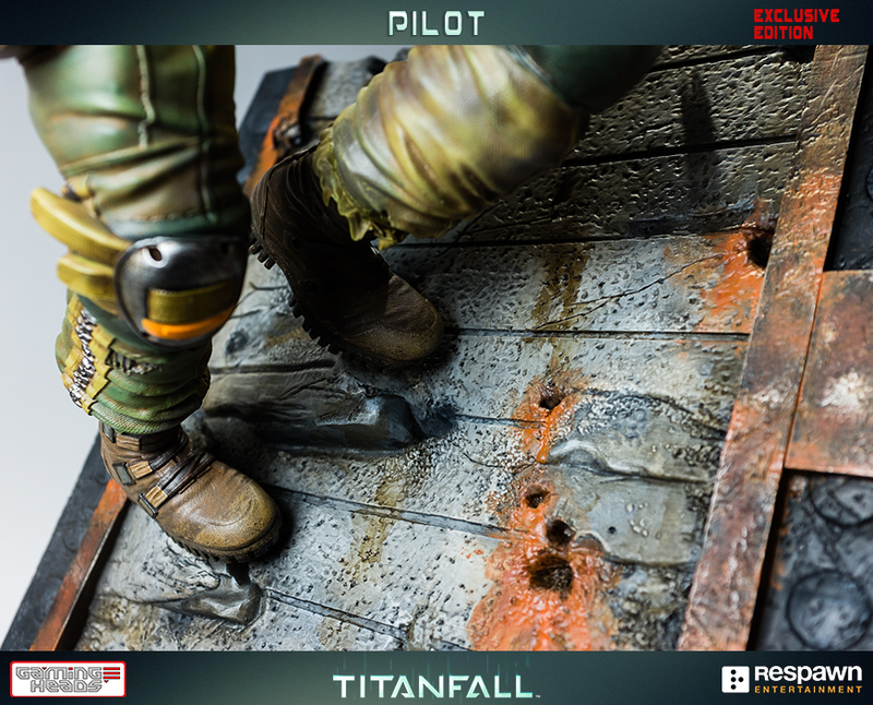 Illustration for article titled Wallrunning Titanfall Pilot Statue